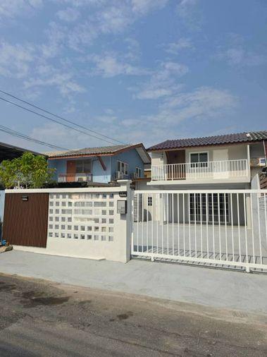 รูป ⭐✨RH-154 ขายบ้านแฝดปิ่นเจริญ 3 ซอยสรงประภา 14 ✨⭐ - รูปที่ 4/9