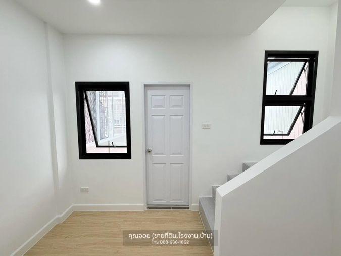 รูป ขายบ้าน ทาวน์เฮ้าส์ 3ชั้น ท่าข้าม บางขุนเทียน ใกล้ เซ็นทรัลพระราม 2 (บ้านรีโนเวทใหม่พร้อมเข้าอยู่)) - รูปที่ 23/33