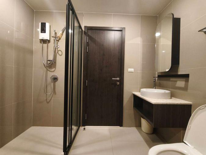 picture For Rent XT Huaikhwang 1 Bed high floor with close kitchen layout - 10/12
