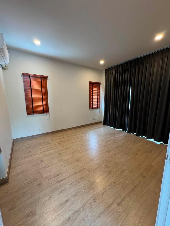 รูป 🏡 ขายบ้านเดี่ยว บริทาเนีย บางนา สุวรรณภูมิ กม.26 (Britania Bangna Suvarnabhumi KM.26) ใกล้สนามบินสุวรรณภูมิ - รูปที่ 18/18