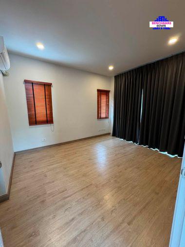 รูป 🏡 ขายบ้านเดี่ยว บริทาเนีย บางนา สุวรรณภูมิ กม.26 (Britania Bangna Suvarnabhumi KM.26) ใกล้สนามบินสุวรรณภูมิ - รูปที่ 18/18