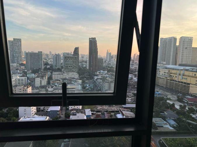 รูป 🔥 ให้เช่า ไลฟ์ ลาดพร้าว วิวเมืองสวย ส่วนกลางล้ำสมัย ตอบโจทย์ชีวิตคนรุ่นใหม่ (DSL2451) - รูปที่ 4/9