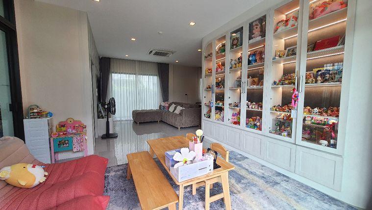 รูป ขายบ้านเดี่ยว 2 ชั้น   สภาพใหม่ บางกอกบูเลอวาร์ด แจ้งวัฒนะ-ราชพฤกษ์ แปลงมุม พร้อมเข้าอยู่  เนื้อที่ 76.6  ตรว.  4 นอน 5น้ำ          - รูปที่ 14/50