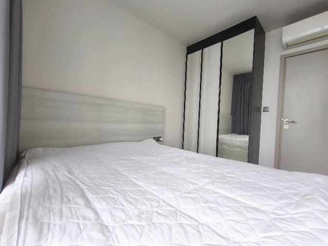 รูป Hot Rental! 1BR Duplex with Closed Kitchen & Incredible High-Floor Views - รูปที่ 14/16