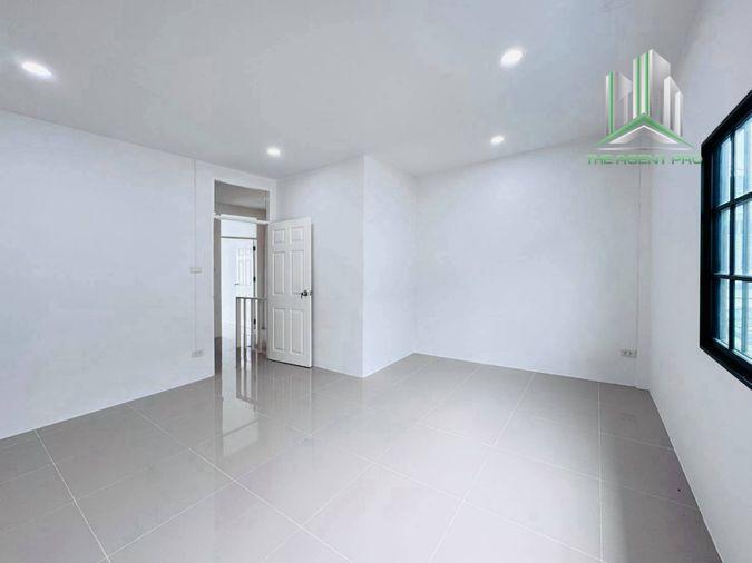 รูป ⭐✨RH-157 ขายทาวน์เฮ้าส์อยู่เจริญ 3 ลำลูกกา–คลอง 4 ✨⭐ - รูปที่ 10/16