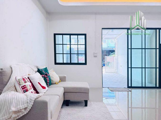 รูป ⭐✨RH-157 ขายทาวน์เฮ้าส์อยู่เจริญ 3 ลำลูกกา–คลอง 4 ✨⭐ - รูปที่ 2/16