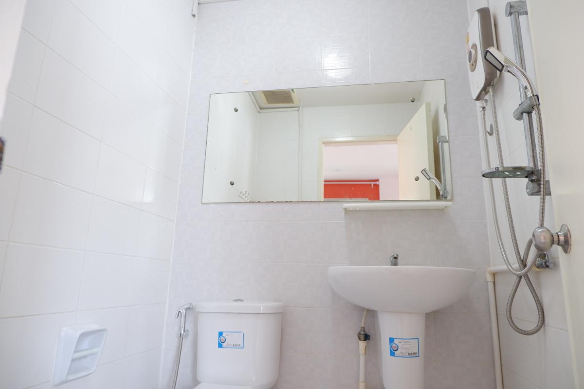 picture For Sale Townhome Town Plus Rama9 Krungthep Kreetha GH428 - 25/25