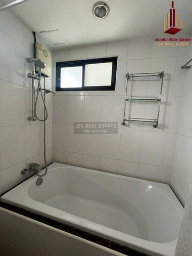 picture ✨ For Sale : Lumpini Place Ratchada - Thapra Condo ✨ 💰 Only 3,110,000 THB - 8/9