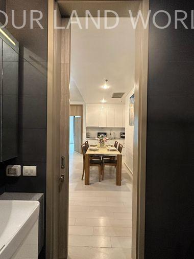 รูป 🛋️💗Noble Ploenchit💗มีลิฟท์ส่วนตัว🛋️ ห้องมุม วิวสวย 2 ห้องนอน 100 ตร.ม เฟอร์นิเจอร์ครบพร้อมอยู่🔥🔥 ID LINE: @471ovhib 📲 - รูปที่ 37/54