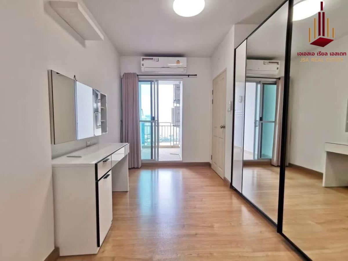 picture ✨ For Sale: Supalai Park Ratchayothin Condo ✨💰 Only 2,800,000 THB - 2/4