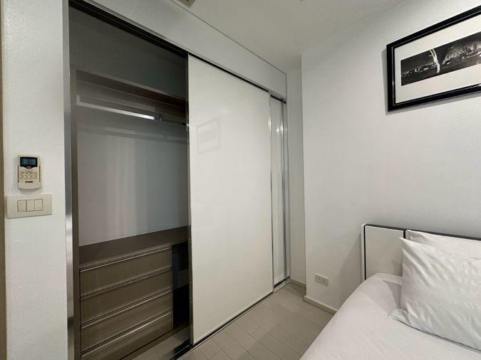 รูป 🛋️💗Noble Ploenchit💗มีลิฟท์ส่วนตัว🛋️  ห้องมุม วิวสวย 2 ห้องนอน 100 ตร.ม เฟอร์นิเจอร์ครบพร้อมอยู่🔥🔥 ID LINE: @471ovhib 📲 - รูปที่ 32/54