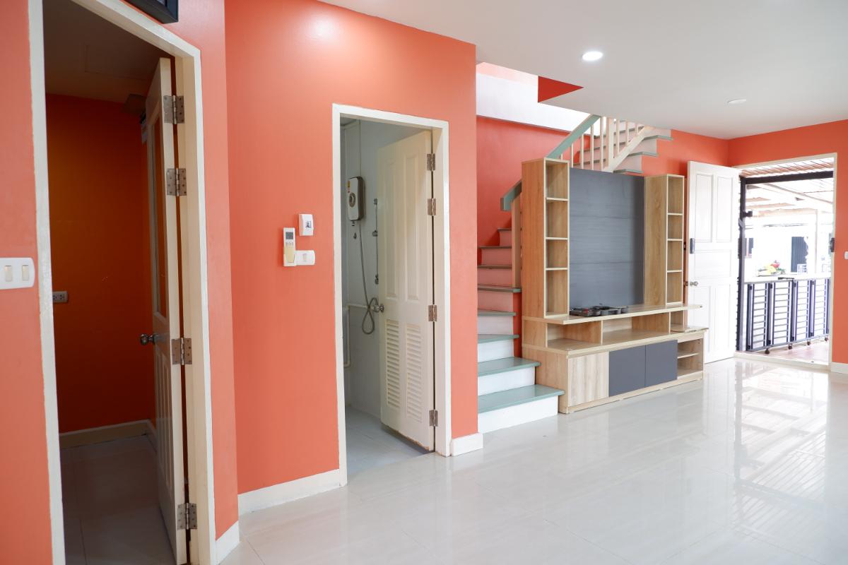 picture For Sale Townhome Town Plus Rama9 Krungthep Kreetha GH428 - 5/25