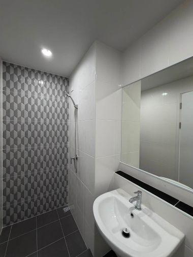 รูป AS2322 ให้เช่าคอนโด  Hi-Rise รัชโยธิน ห้องสวย พร้อมเครื่องใช้ไฟฟ้า เฟอร์นิเจอร์ครบ - รูปที่ 8/9