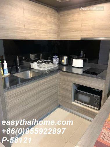 รูป P-56121 ให้เช่า คลาส หลังสวน | 1 ห้องนอน 1 ห้องน้ำ | วิวเมือง | เฟอร์นิเจอร์ครบ | ชั้น 2 | พร้อมเข้าอยู่ 📞 Line ID: @easythaihome | 085-592-2897 - รูปที่ 2/17