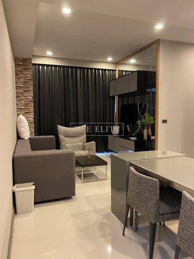 รูป  ✨ THE ONLY Pet-Friendly Luxury Condo in Silom | Available now for pet lovers | Ultimate CBD privacy & lifestyle ✨ - รูปที่ 3/26