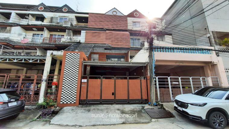รูป 🔥 **ให้เช่าด่วน! ทาวน์โฮม 4 ชั้น วราธรวิลล์ พัฒนาการ 44 | 5 นอน 4 น้ำ | กว่า 300 ตร.ม. | 45,000 บาท/เดือน** - รูปที่ 7/20