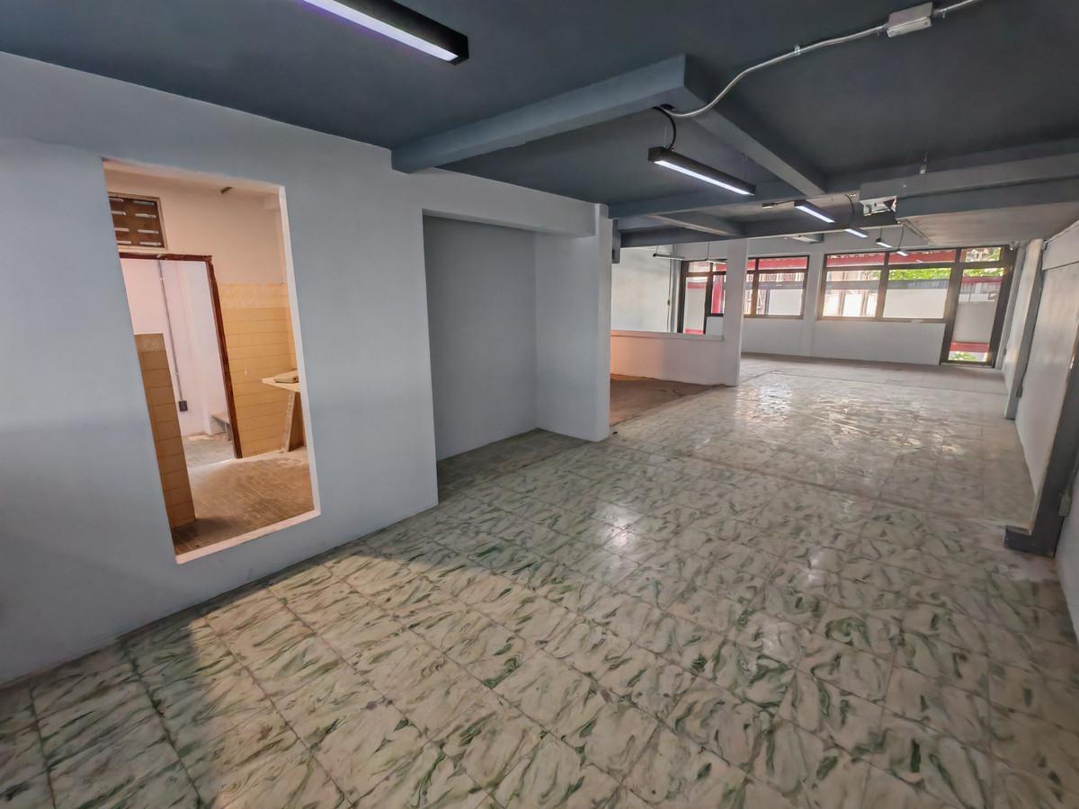 รูป 📌ติดถนนใหญ่ ใกล้รถไฟฟ้า MRT วัดมังกร 📌 เช่าตึกแถว เยาวราช สัมพันธวงศ์ ชั้น 4 และดาดฟ้า พื้นที่ใช้สอย 180 ตร.ม. - รูปที่ 4/9