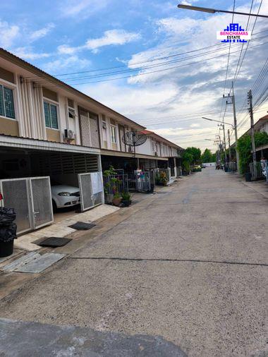 รูป 🟠ขายด่วน !! ทาวน์เฮ้าส์ 2 ชั้น I-Leaf Town Klong 3 Thanyaburi หมู่บ้านไอลีฟทาวน์ คลอง 3 ธัญบุรี บรรยากาศเงียบสงบ✅ เพื่อนบ้านน่ารัก น่าอยู่ - รูปที่ 18/19