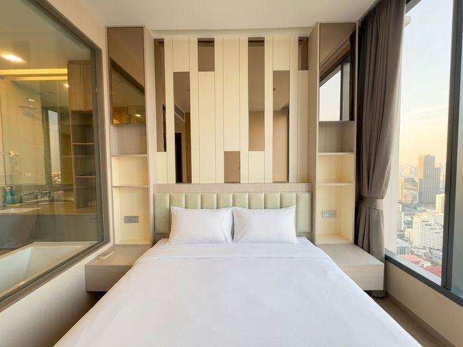 รูป Luxury 1-Bedroom on the 40th Floor with Stunning Asoke View, Only 39K! - รูปที่ 8/13