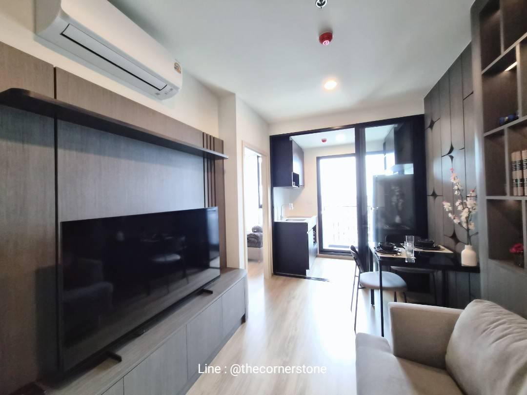 รูป ห้องสวย พร้อมให้เช่า “ 𝐍𝐮𝐞 𝐃𝐢𝐬𝐭𝐫𝐢𝐜𝐭 𝐑𝟗 “  1 ห้องนอน ครัวแยก ขนาด 30.20 ตร.ม. ชั้น 40 [260708] - รูปที่ 9/16