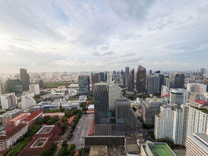รูป Luxury 1-Bedroom on the 40th Floor with Stunning Asoke View, Only 39K! - รูปที่ 11/13