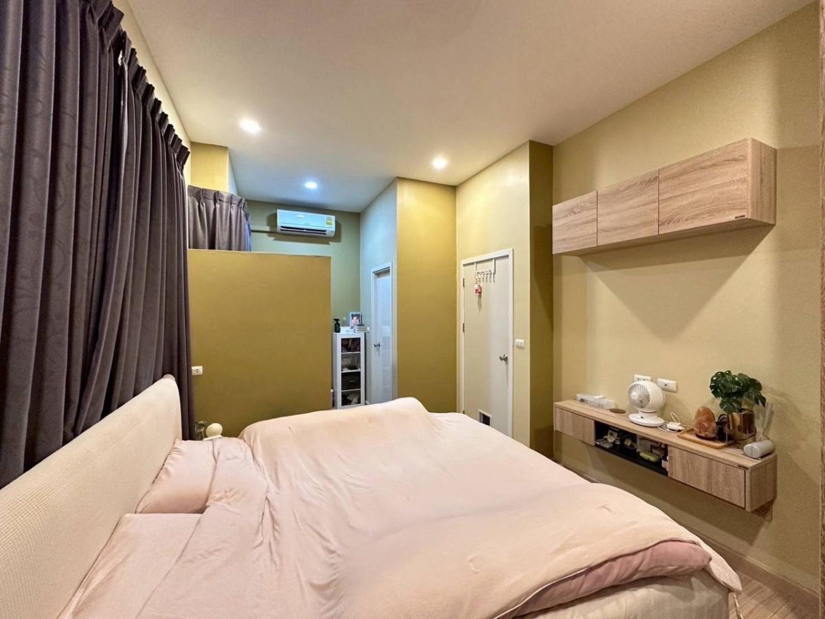 รูป 🟠ขายด่วน !! หมู่บ้านคาซ่า ซิตี้ เทิดราชัน  Casa City Therdrachan บ้านสภาพสวย ต่อเติมครบพร้อมเข้าอยู่ได้ทันที  ทำเลศักยภาพ✅ใกล้สนามบินดอนเมือง - รูปที่ 7/9