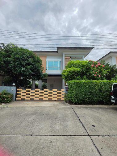 รูป ขายบ้านเดี่ยวมือสอง พัทยา โครงการภัททรา วิลเลจ พร้อมเข้าอยู่  - รูปที่ 1/19