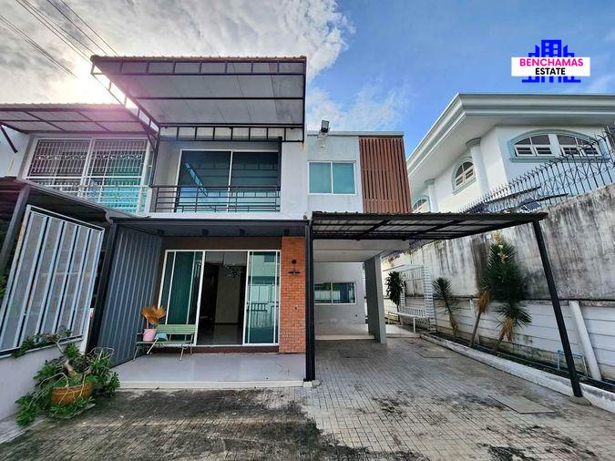 รูป 🟠ขายด่วน !! บ้านเดี่ยว หมู่บ้านแฮปปี้โฮม รามอินทรา 101 ทำเลดี พื้นที่กว้างสุดในหมู่บ้าน แถมบ้านเลขที่ VIP✅ ใกล้แฟชั่นไอส์แลนด์ และรถไฟฟ้า - รูปที่ 1/10