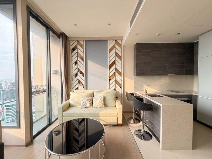 รูป Luxury 1-Bedroom on the 40th Floor with Stunning Asoke View, Only 39K! - รูปที่ 5/13