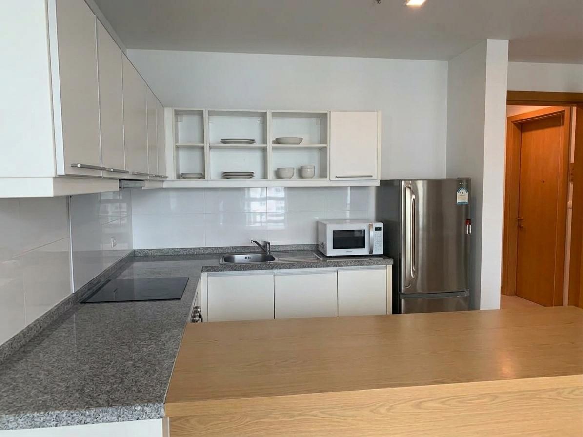รูป Rare Extra-Large 1Bedroom 70sqm. in the Heart of Asoke Only 41,000THB! - รูปที่ 4/9