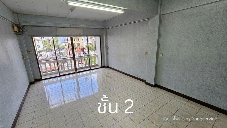 รูป Call : 081-811-7796 ขายอาคารพาณิชย์ 4.5 ชั้น 15.7 ตร.วา ใกล้ BTS สำโรง (แค่ 1 กม.) สำโรงเหนือ เมืองสมุทรปราการ เหมาะทำสำนักงาน คลังสินค้า - รูปที่ 8/14