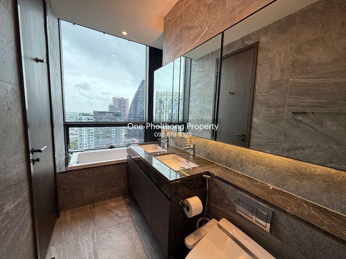 รูป Luxury 2-Bedroom Direct to BTS Thonglor 75 SQ.M. 85,000 THB/Month - รูปที่ 7/12