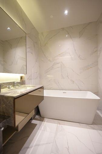 รูป ห้องว่าง* ✅ ✅ ให้เช่า - The Reserve Sathorn , Super Luxury 1 ห้องนอน พร้อมเข้าอยู่ ติดต่อไลน์ @bktasset หรือโทร 095-325-8928 - รูปที่ 6/7
