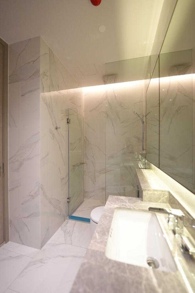 รูป ห้องว่าง* ✅ ✅ ให้เช่า - The Reserve Sathorn , Super Luxury 1 ห้องนอน พร้อมเข้าอยู่ ติดต่อไลน์ @bktasset - รูปที่ 7/7