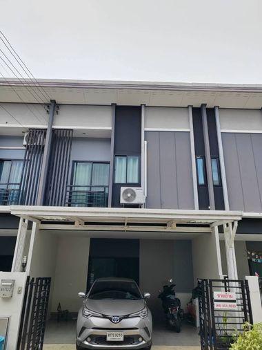 รูป 🟠ขายด่วน !! ทาวน์โฮม The Riva Wongwaen-Lumlukka Klong 5 เดอะ ริว่า วงแหวน-ลำลูกกา คลอง 5  ใกล้ทางด่วน 2 นาที✅ เดินทางสะดวก - รูปที่ 2/8