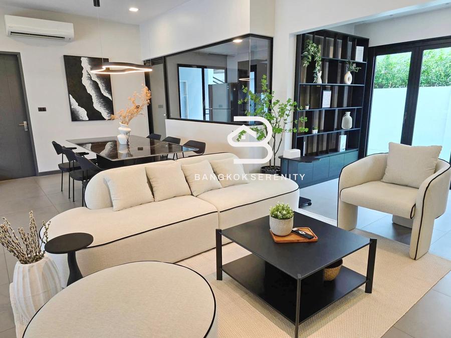 picture Luxury house for rent at Vive Bangna Km.7 - 3/17
