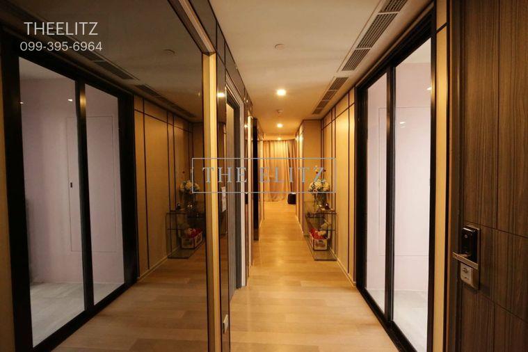 รูป ✨ World-Class Iconic Landmark Condominium at Asoke Junction | 0 Meters from MRT Sukhumvit & BTS Asok ✨ - รูปที่ 4/16