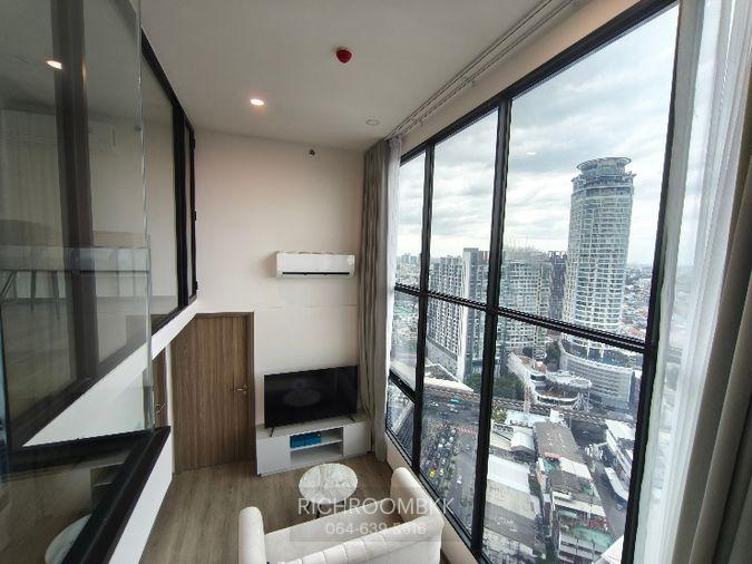 picture New 1 Bed plus Duplex with private home office & closed kitchen - 1/21