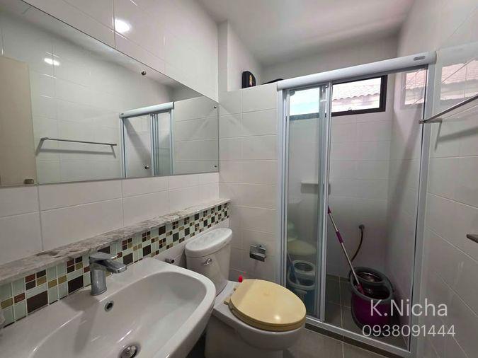 รูป HR3789ให้เช่าบ้านเดี่ยว 2 ชั้น มัณฑนา เลค วัชรพล (ถนนสุขาภิบาล 5) บ้านสวย เฟอร์ฯ ครบ เครื่องซัก-อบผ้าในตัว ส่วนกลางทะเลสาบใหญ่ ใกล้ทางด่วน - รูปที่ 31/42