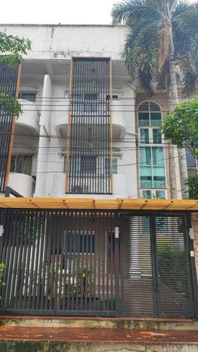รูป HR3784ให้เช่าทาวน์โฮม 3 ชั้น 84 แมนชั่น ซอยประดิษฐ์มนูธรรม 5 ใกล้ MRT ลาดพร้าว 71 (900 ม.) จดบริษัทได้ Pet-Friendly - รูปที่ 1/20