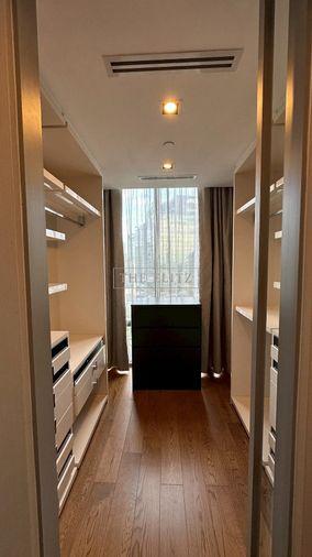 รูป ✨ Ultra-Luxury Flagship Residence Directly at BTS Surasak | Private Lift Hall for Every Unit in Sathorn CBD ✨ - รูปที่ 9/30