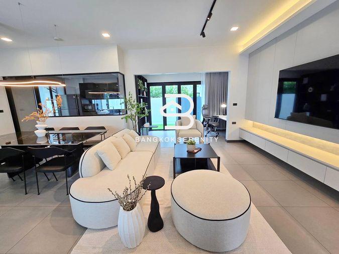 picture Luxury house for rent at Vive Bangna Km.7 - 4/17