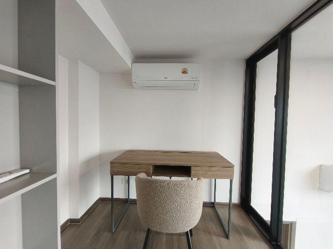 picture New 1 Bed plus Duplex with private home office & closed kitchen  - 19/21
