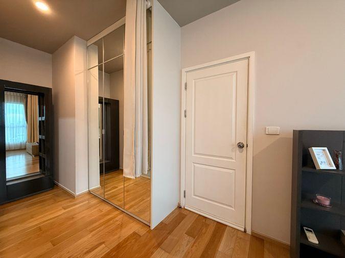 picture Hive Sathorn - For Rent 1 bed 50 Sqm BTS Krungthon Buri - 14/18
