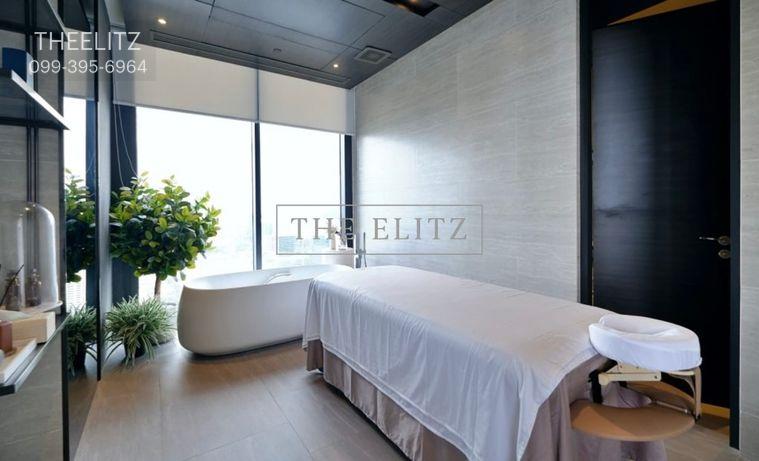 รูป ✨ Super Prime Luxury Condominium Opposite Central Ladprao | Direct Access to BTS Ha Yeok Lat Phrao & MRT ✨ - รูปที่ 11/17