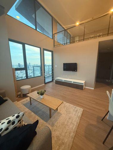 รูป ✨ High-Ceiling Multi-Use Landmark on Rama 9 Road | Steps Away from Future Orange Line MRTA Station ✨ - รูปที่ 5/37