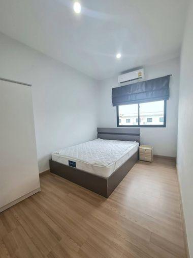 รูป HR3782ให้เช่าทาวน์โฮมหลังใหญ่ 2 ชั้น หมู่บ้าน Time Home สวนหลวง-อ่อนนุช เฟอร์ครบ พร้อมเข้าอยู่ ใกล้ Mega Bangna & สุวรรณภูมิ - รูปที่ 2/13