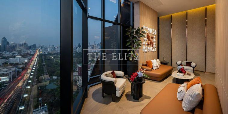 รูป ✨ Unobstructed Panoramic Views of Benjakitti Forest Park | Steps to MRT Khlong Toei & Expressway ✨ - รูปที่ 19/26