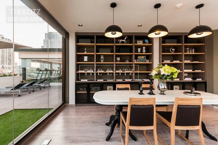 รูป ✨ Pet-Friendly Lifestyle Residence with Full Modern Facilities | Tranquil Oasis in Central Bangkok ✨ - รูปที่ 10/16