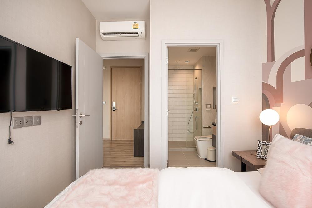 รูป ขาย -เช่า ! The Line Jatujak-Mochit, 1 นอน, 1 น้ำ, ชั้นสูง 39+, ห้องทิศใต้, วิวเมือง, ตกแต่งสไตล์โมเดิร์น, ทำเลดี ! Code C20240600036 แต่งครบ - รูปที่ 3/9